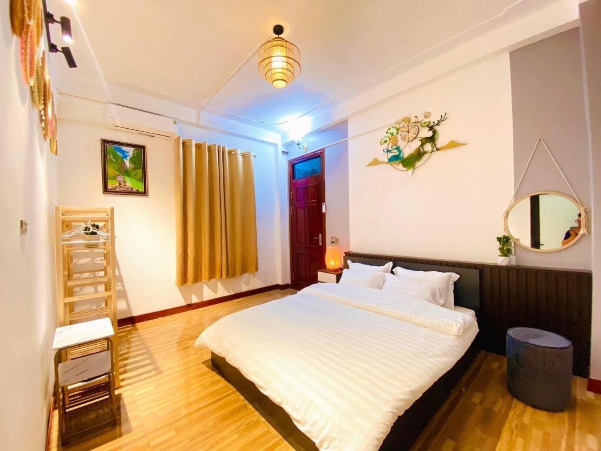 Tl Adventure Tour & Motorbike Aparthotel Ha Giang Buitenkant foto